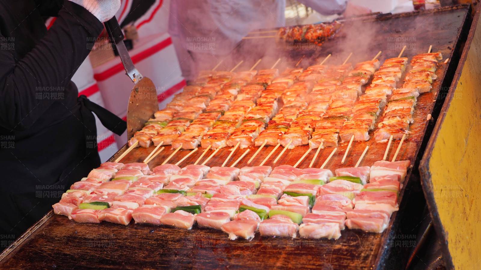 街头美食 烤肉串的诱惑图片