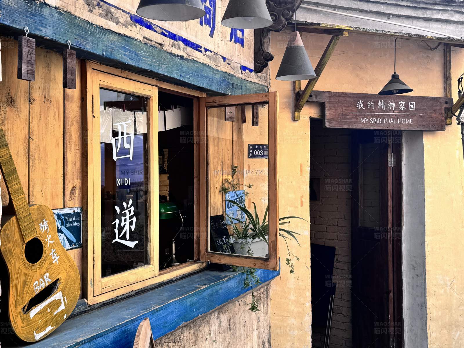 西递古村的宁静角落图片