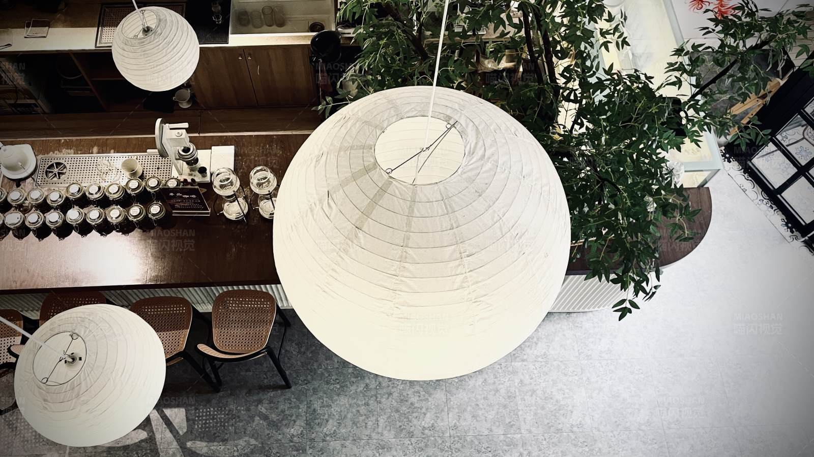 简约现代餐厅设计图片