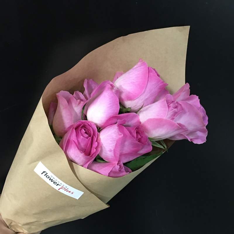 粉色玫瑰花束图片