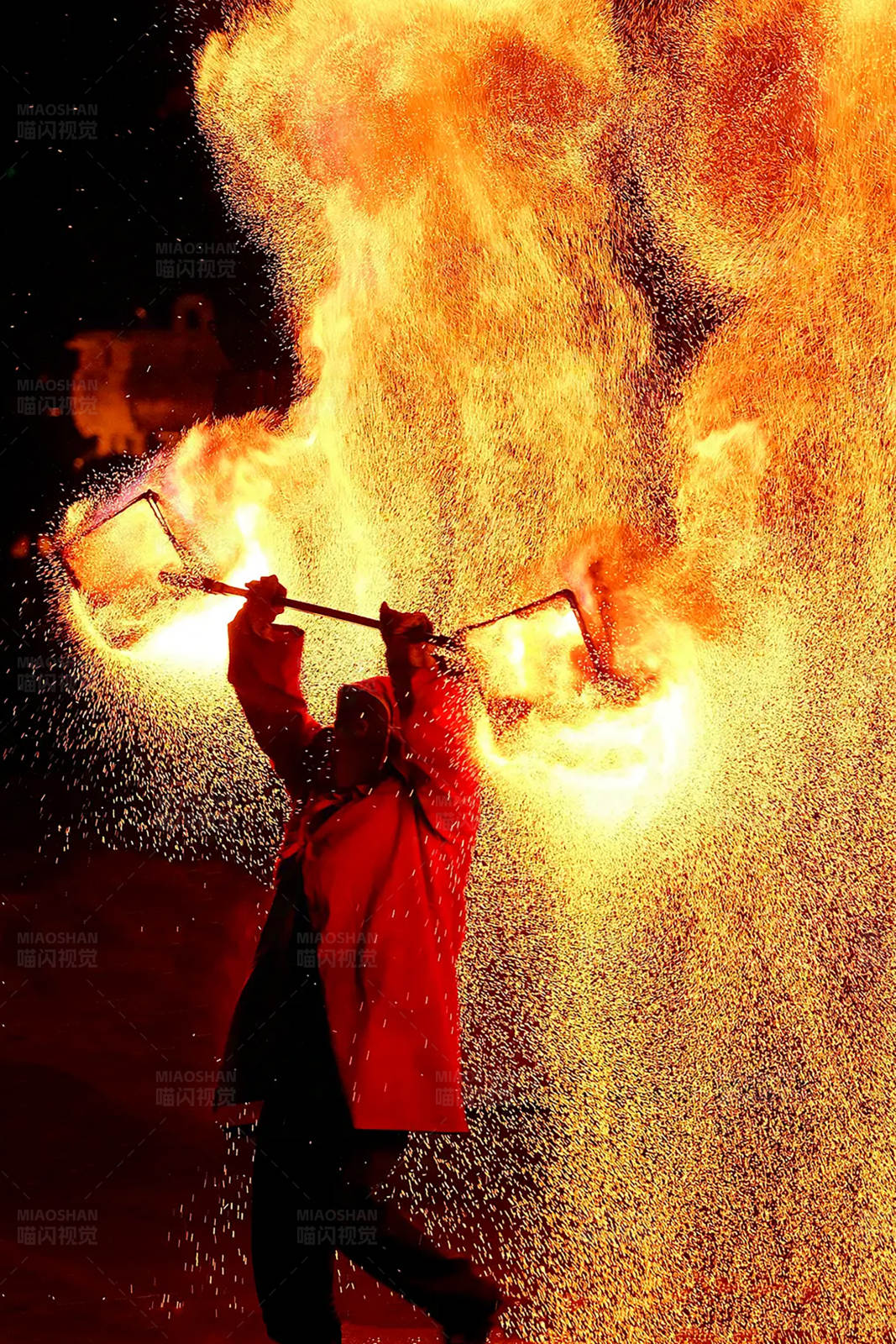 非遗火壶表演图片