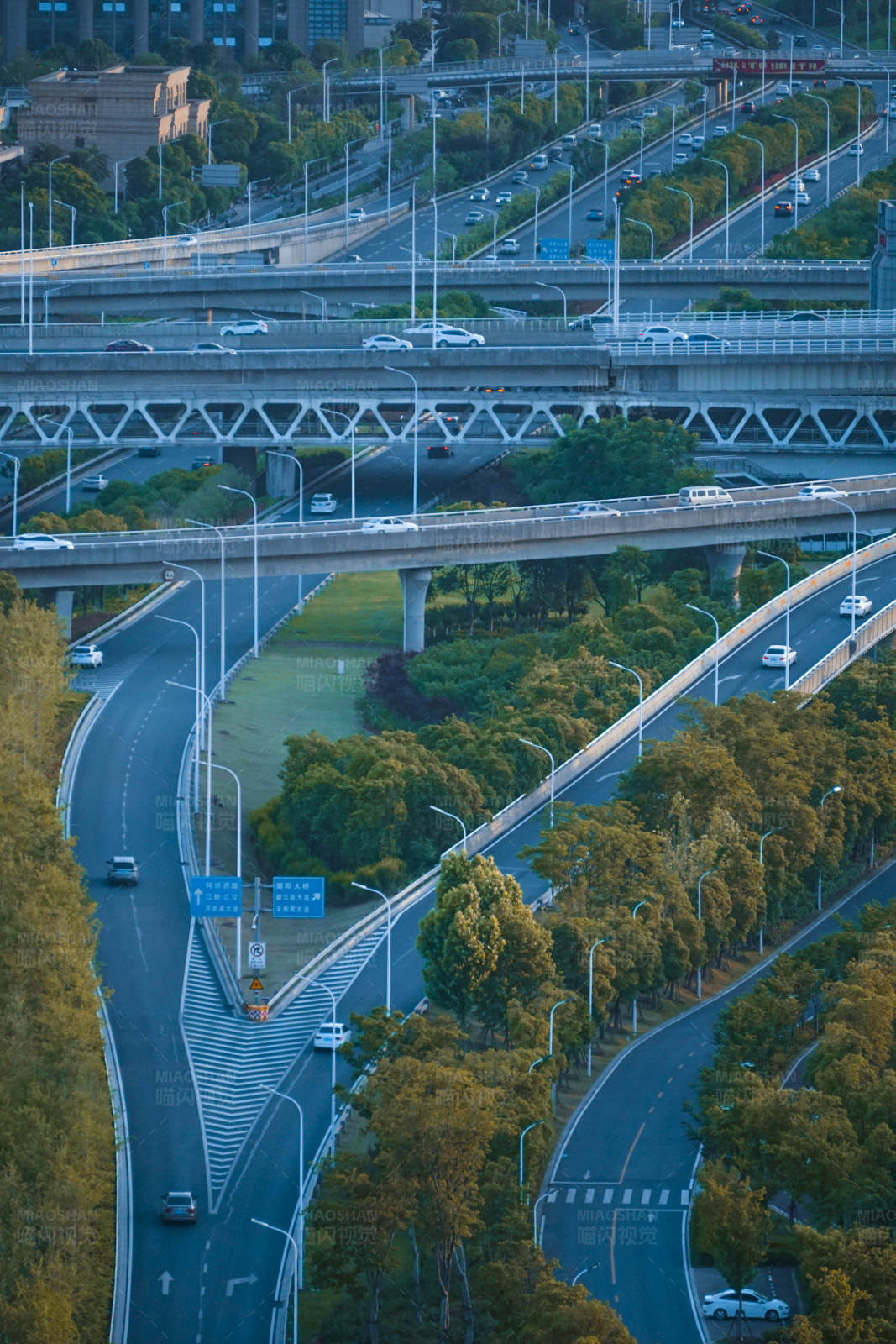 南昌朝阳大桥立交桥交通景观图片