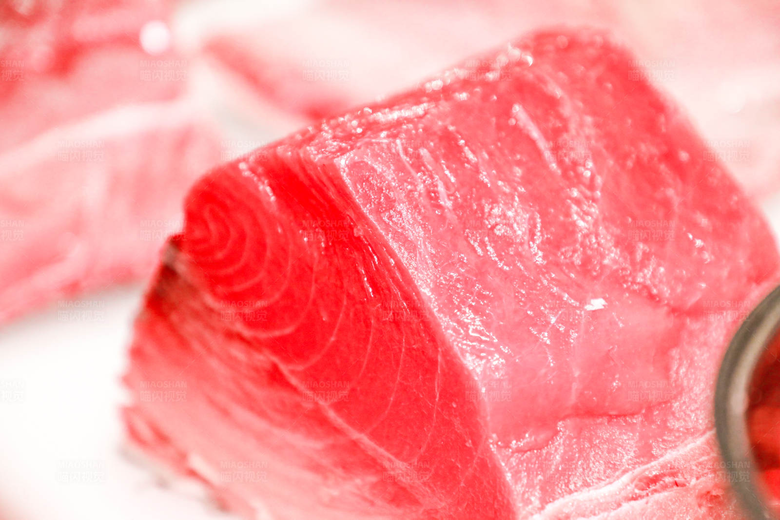 新鲜金枪鱼片图片