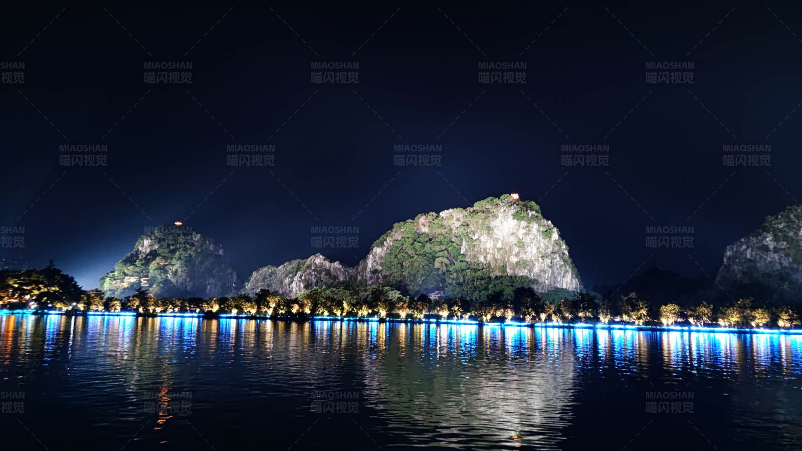 夜景灯光秀图片