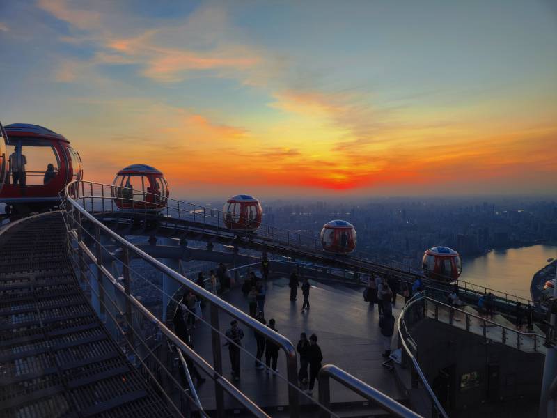 日落摩天轮图片