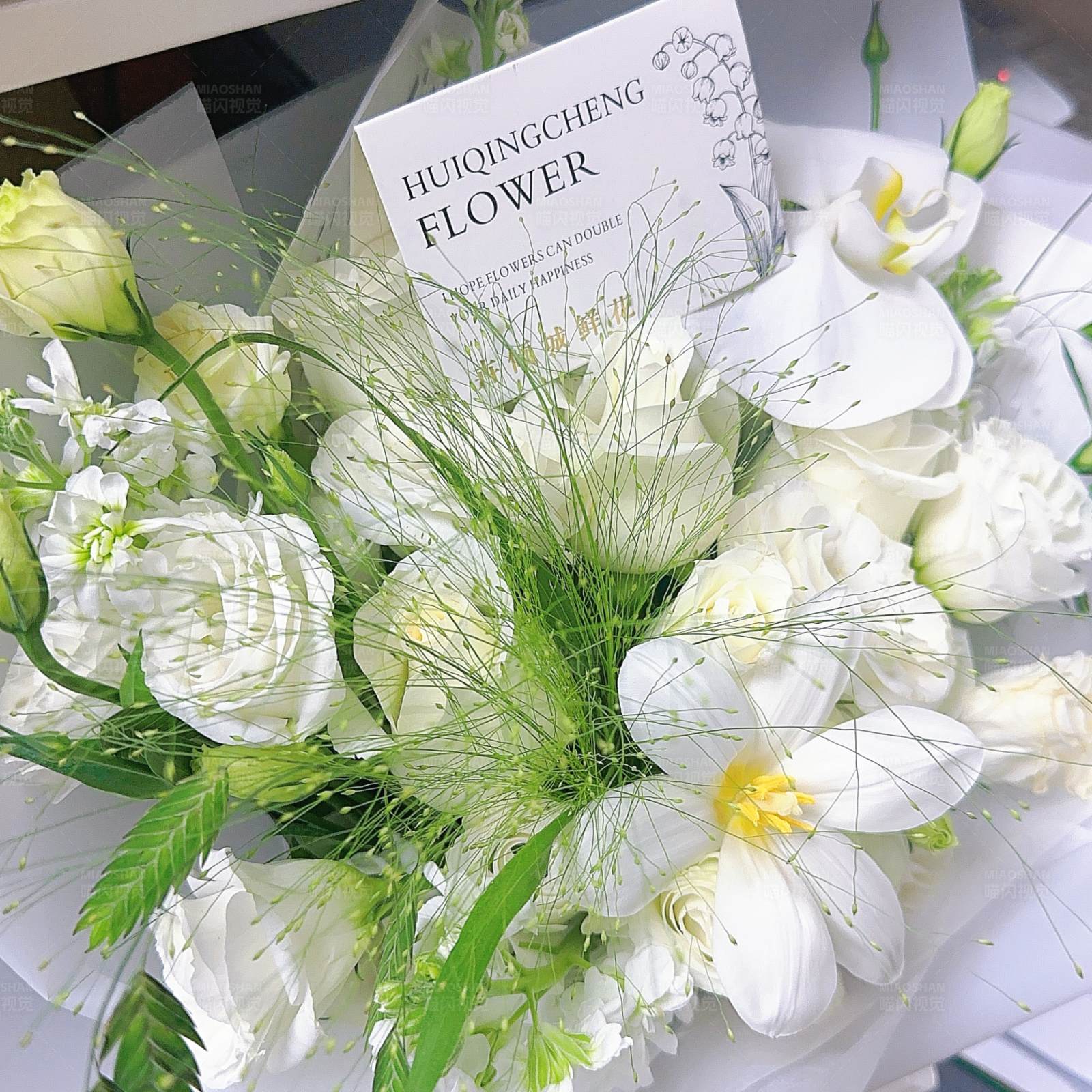 清新白色花束图片