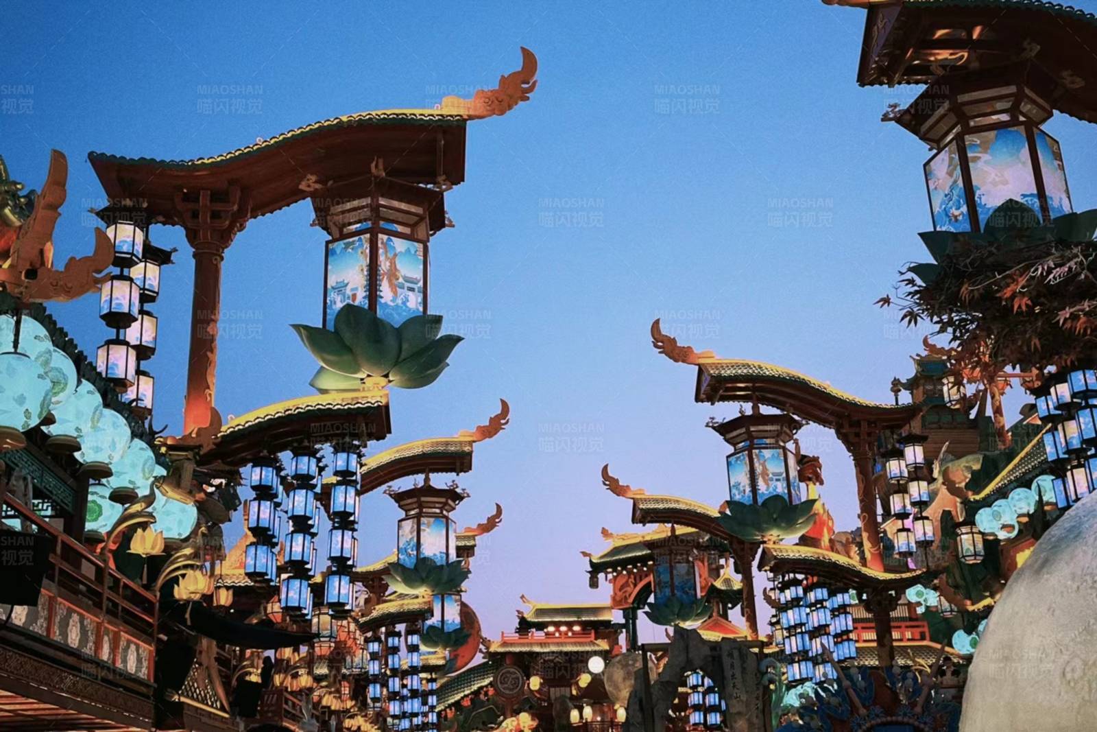 梦幻东方夜景图片