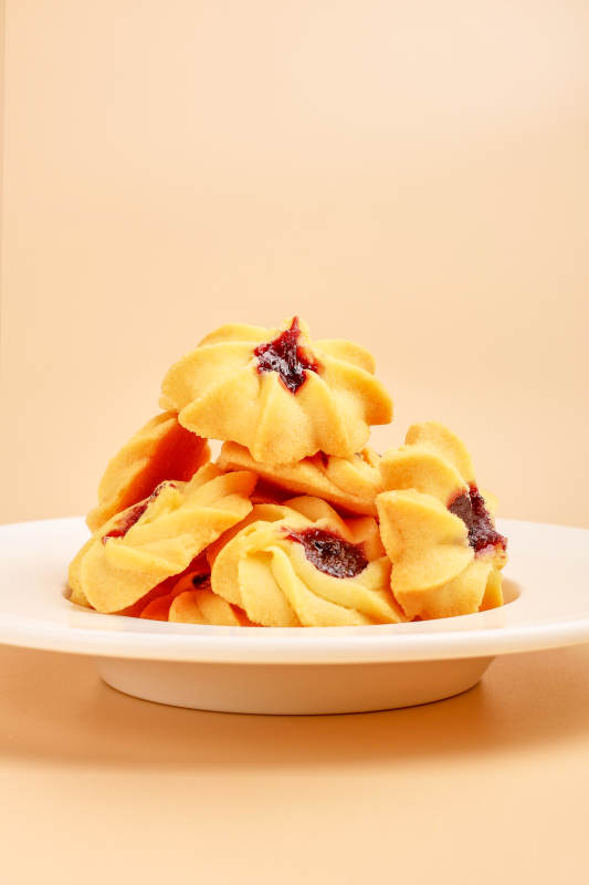 果酱饼干堆图片