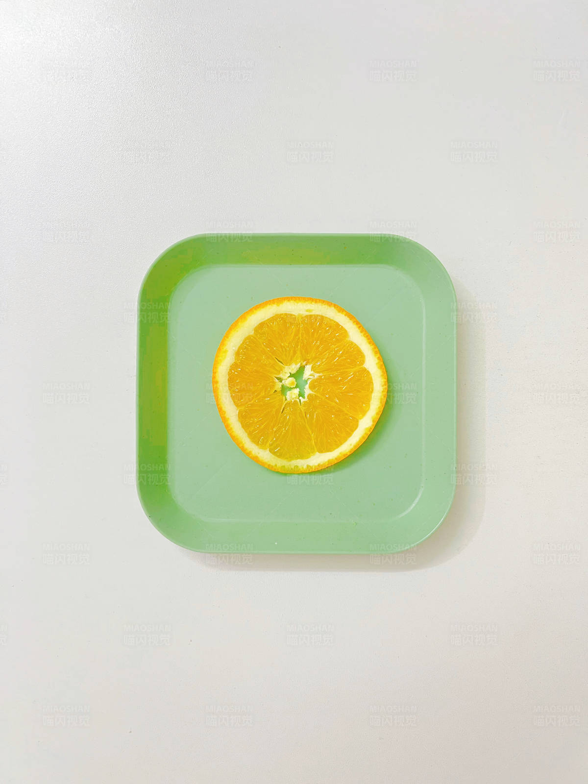 橙片绿盘图片