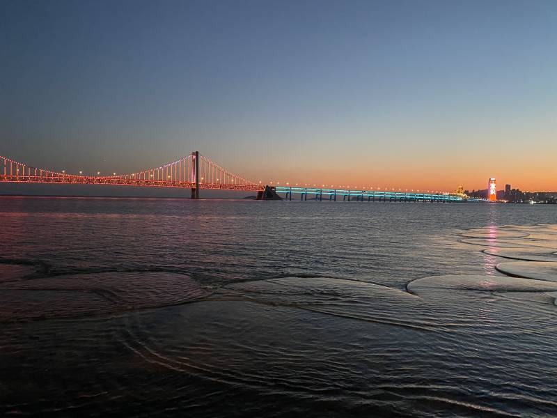 海湾大桥夜景图片