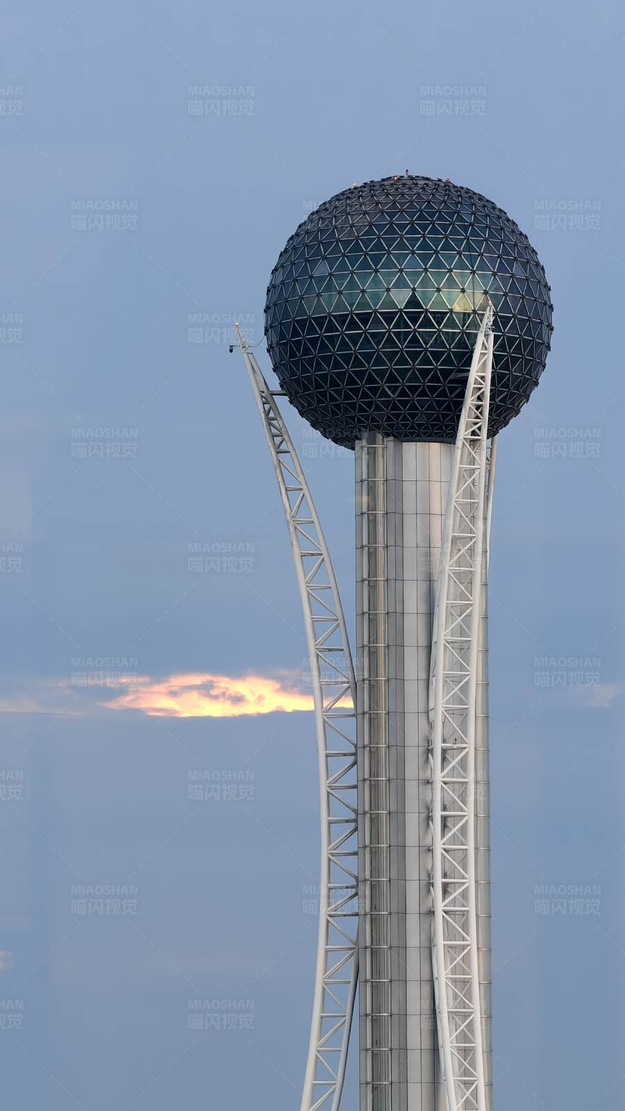 滆湖之星观光塔图片