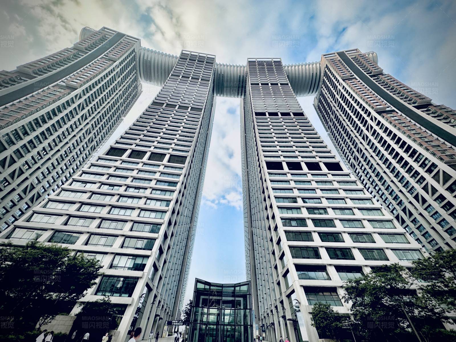 重庆来福士现代建筑群图片