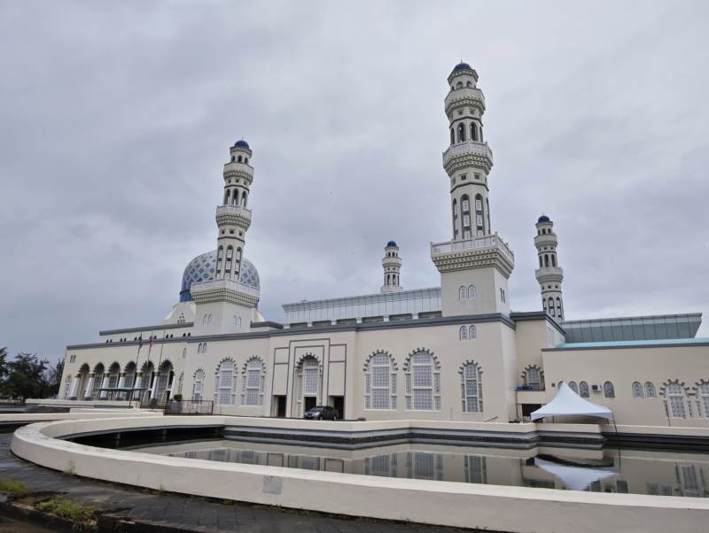 水上清真寺图片