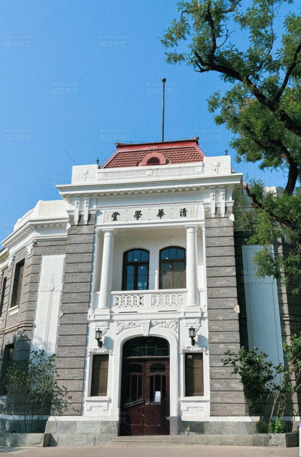 清华大学学堂图片