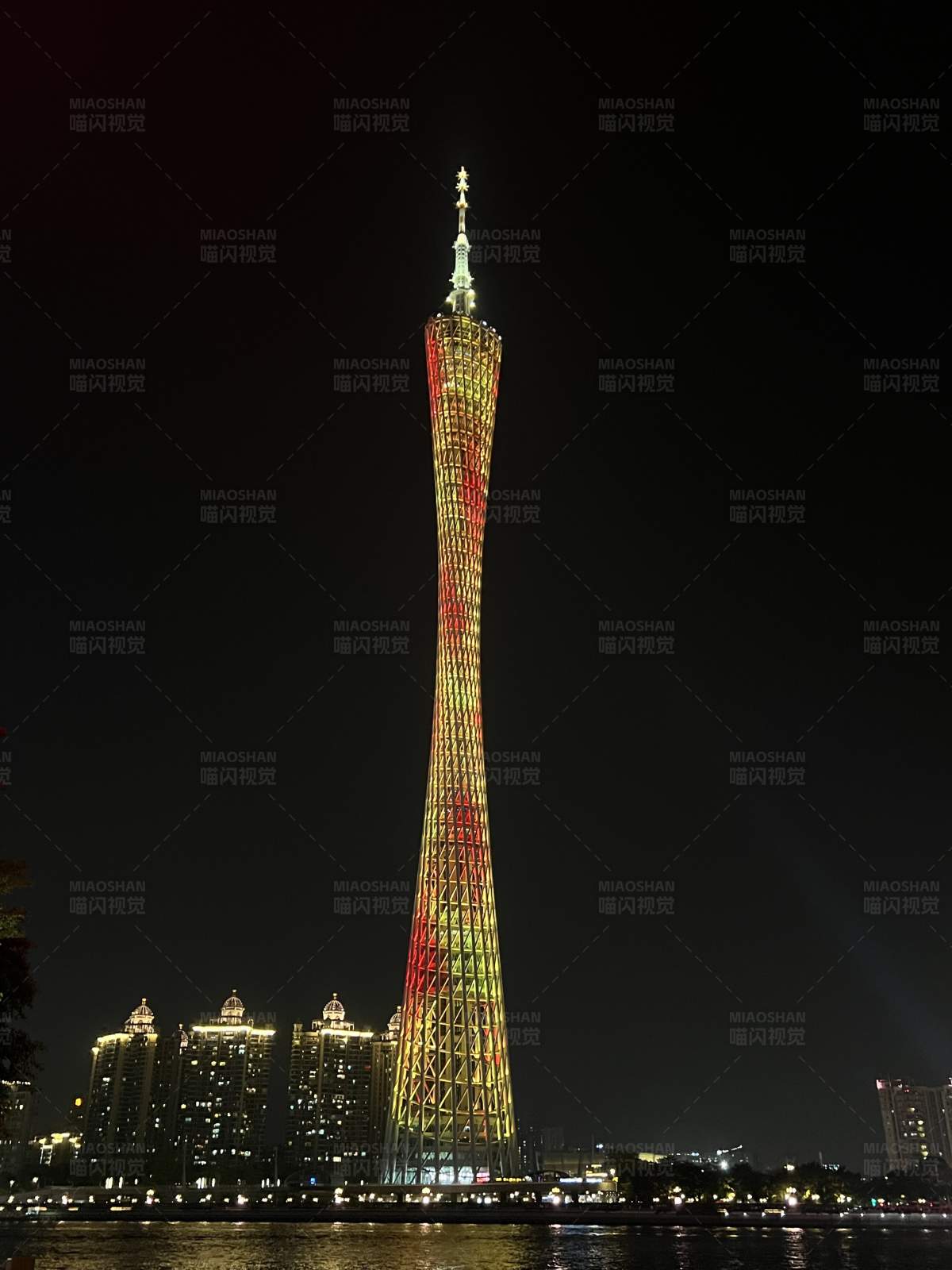 广州塔夜景图片