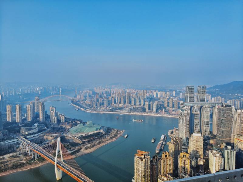 重庆两江交汇城市风光图片