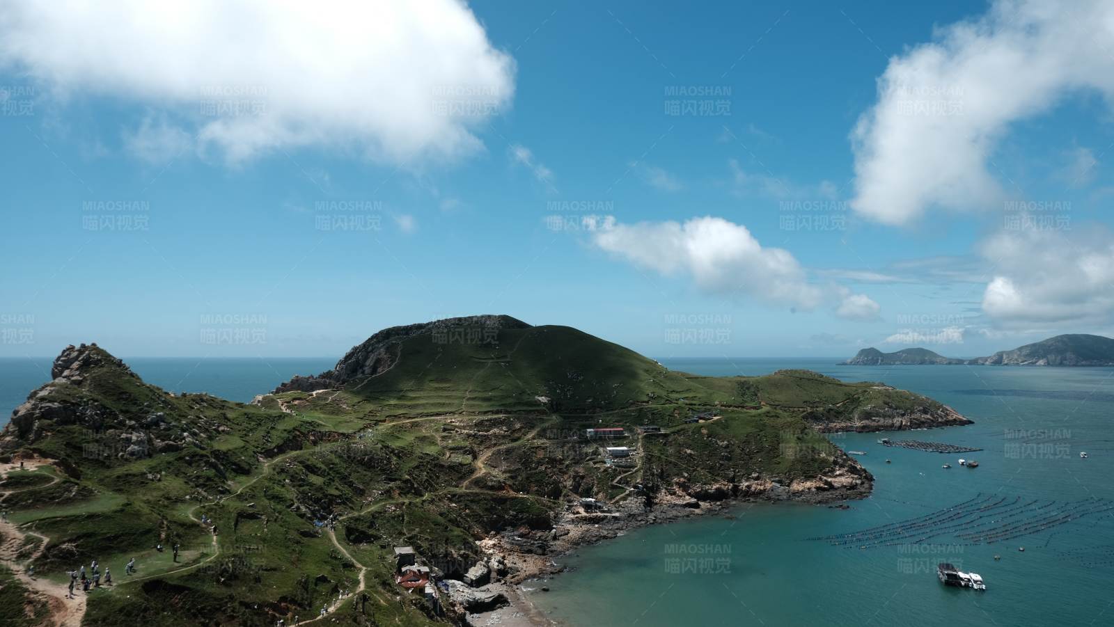 青山碧海 小岛风光图片