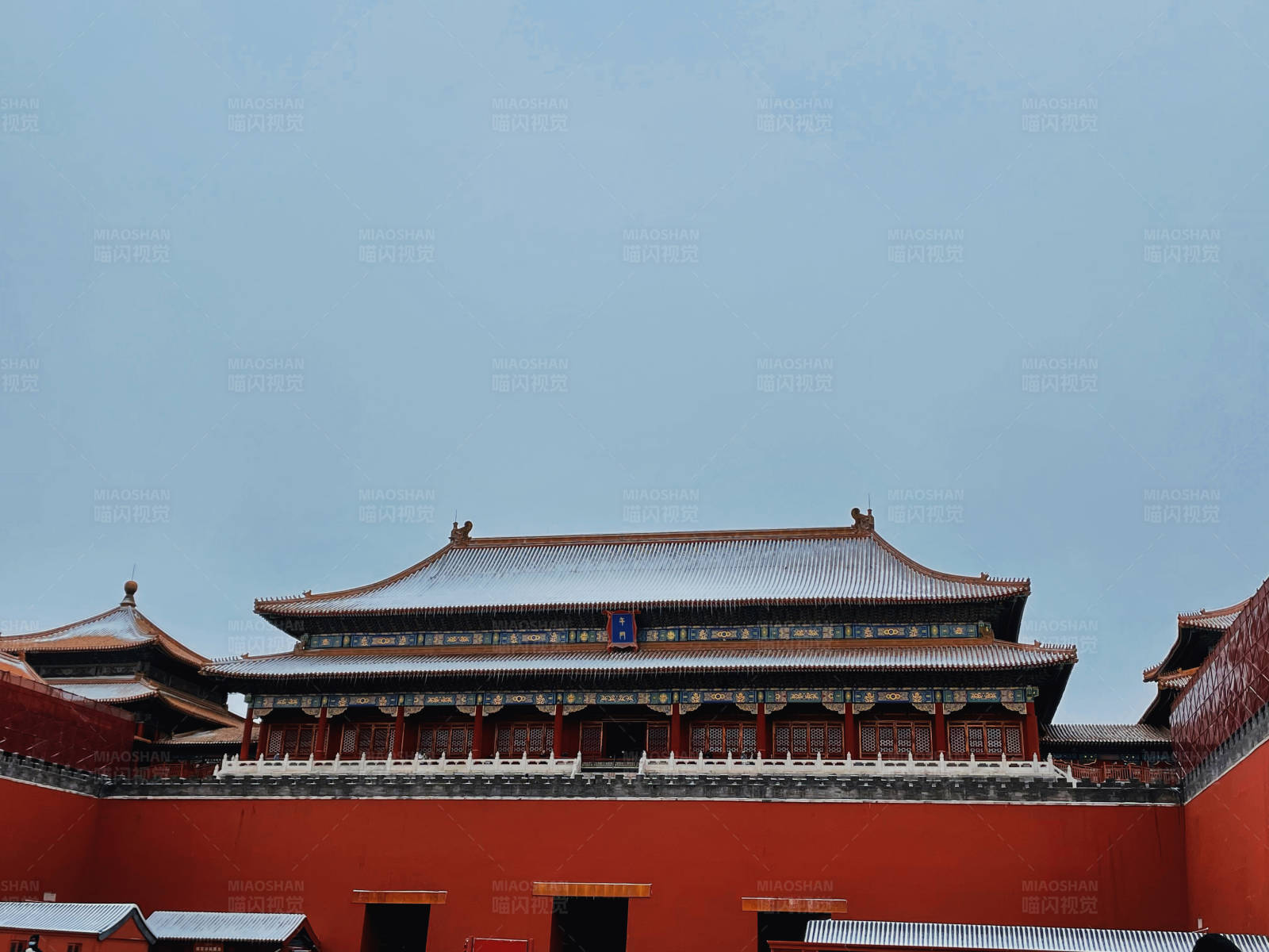 故宫红墙金瓦图片