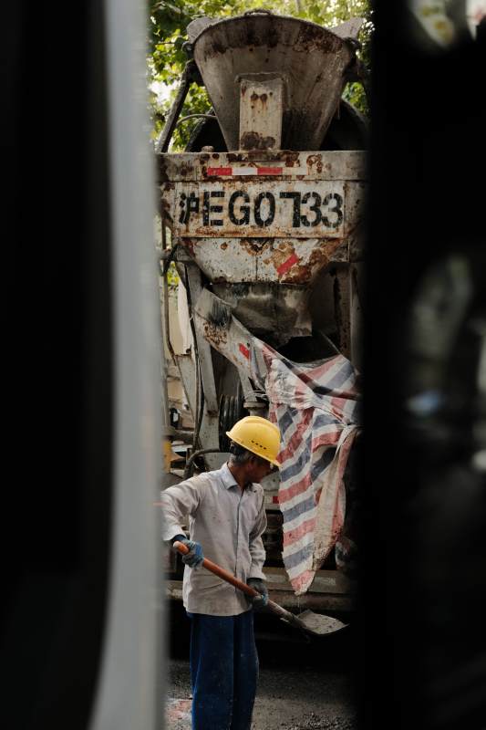 工地上的工人图片