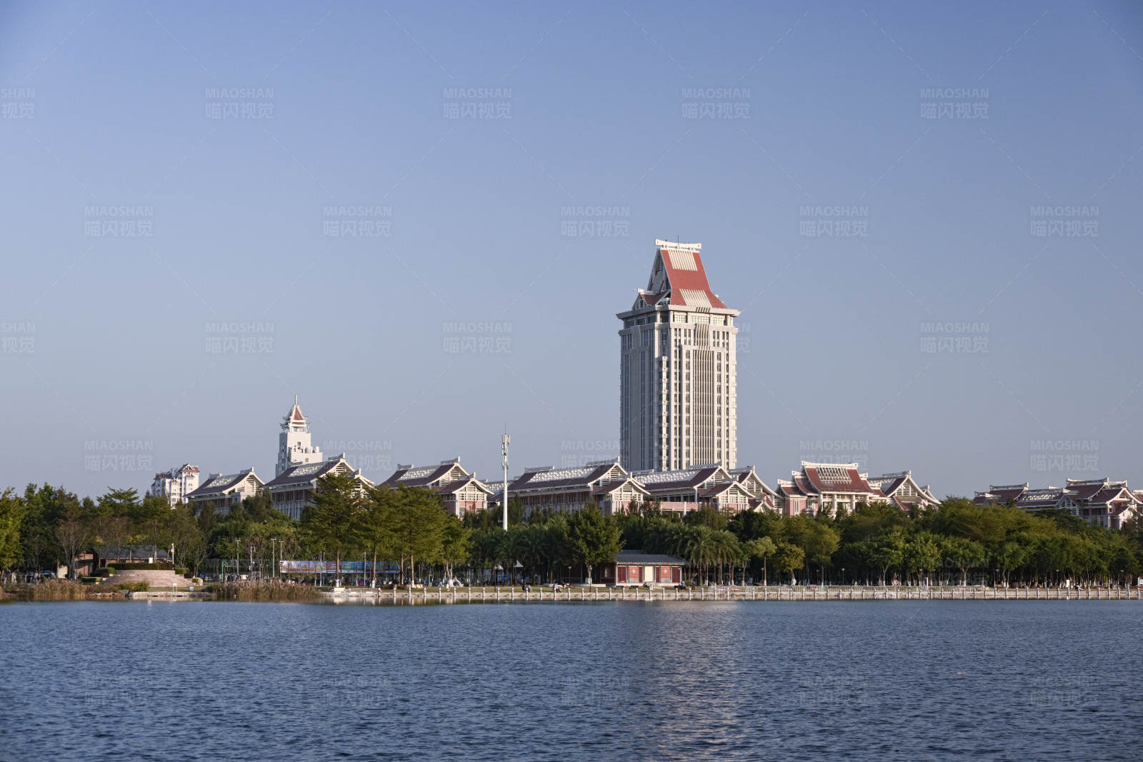 集美大学图书馆建筑图片