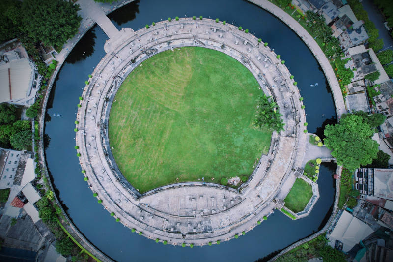 圆形绿地俯瞰图图片