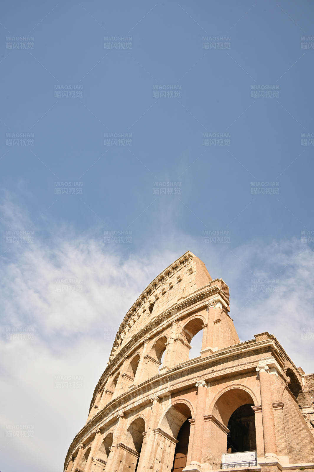 罗马斗兽场的天空图片