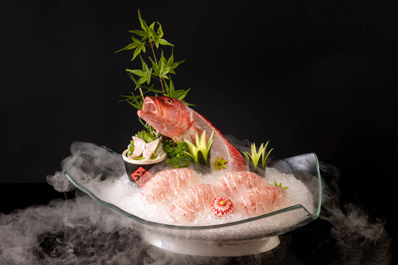 冰镇刺身鱼片图片