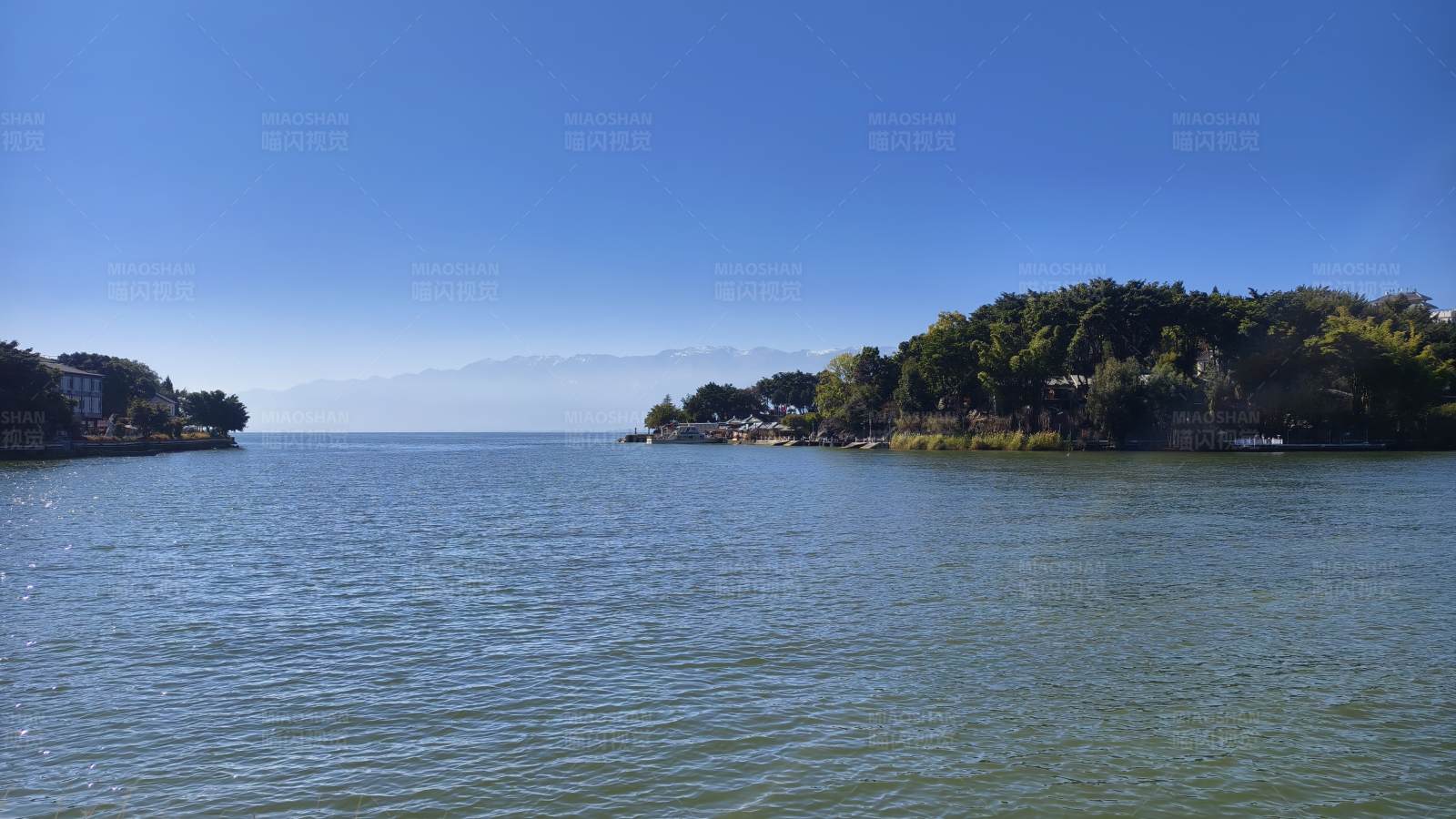 湖光山色 宁静美丽图片