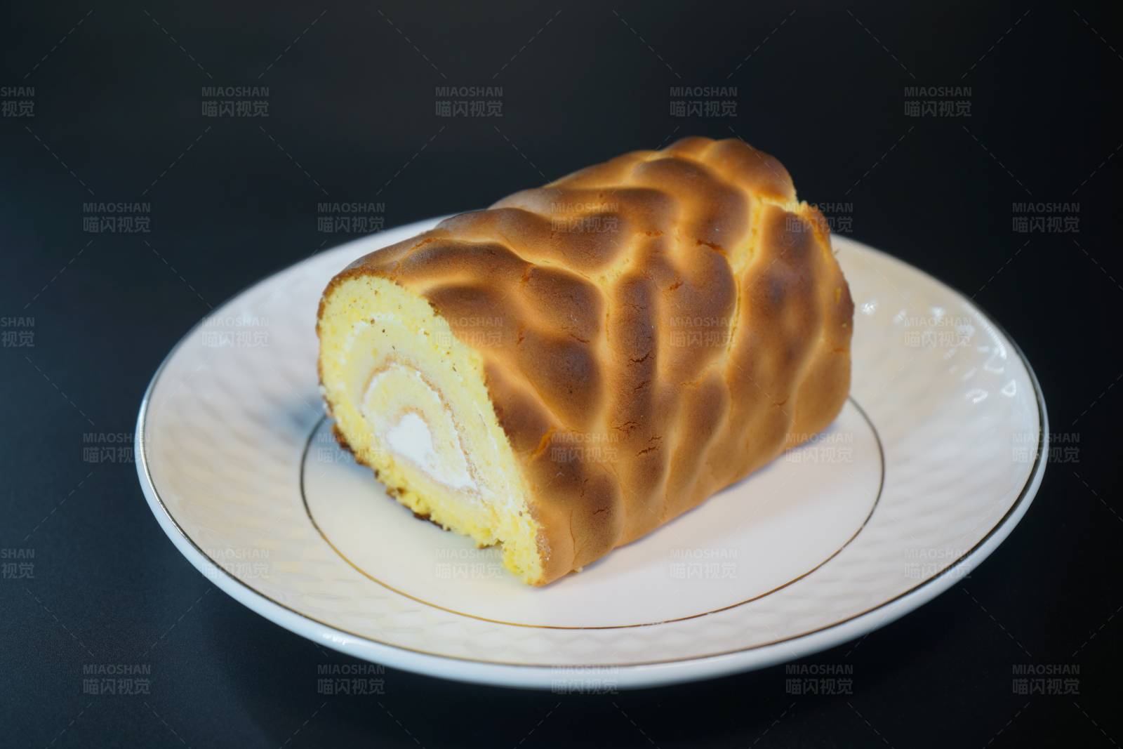 奶油蛋糕卷图片