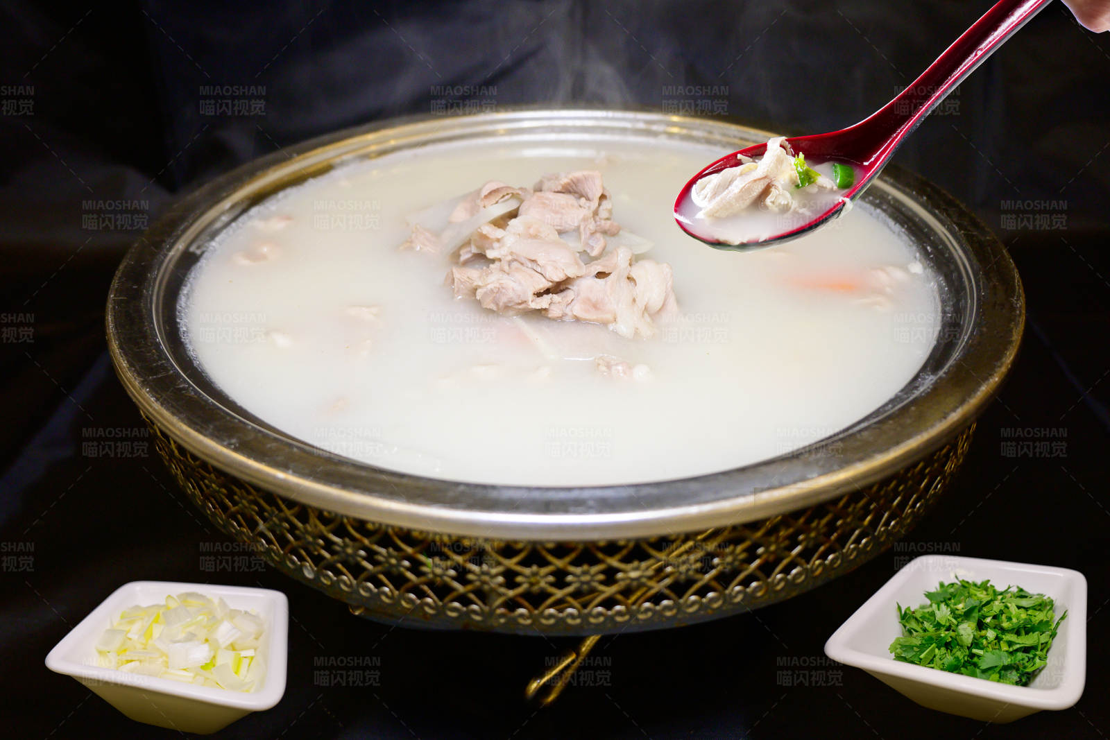 羊肉汤火锅图片