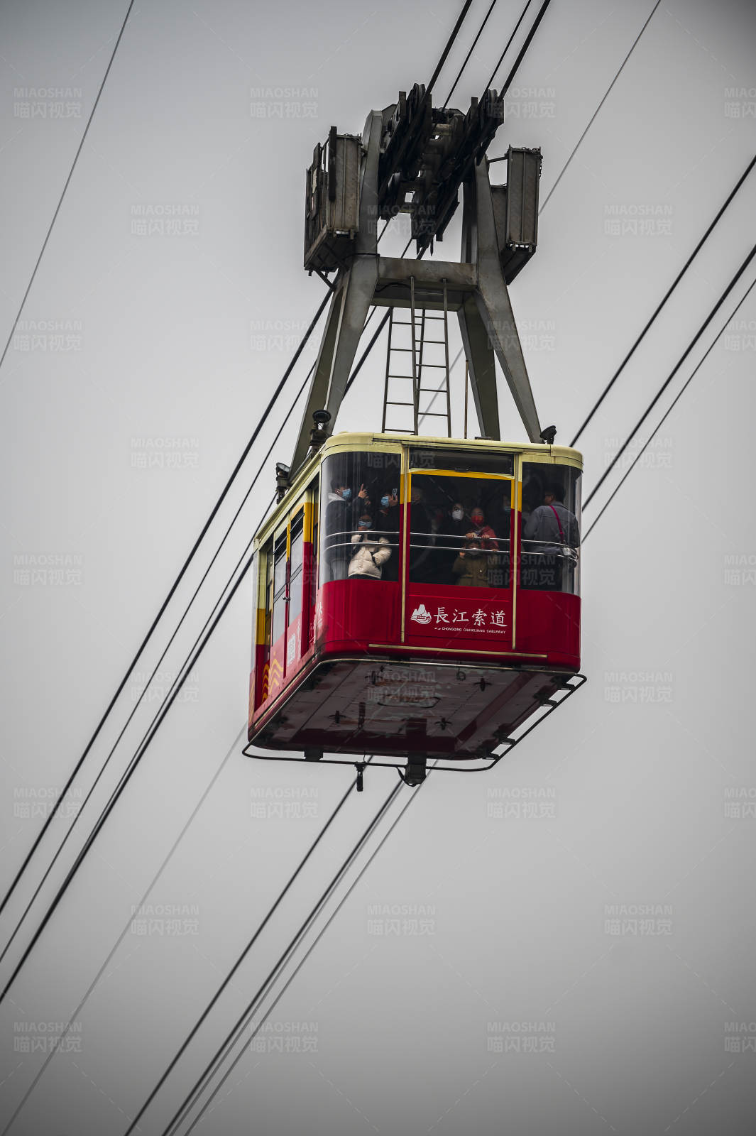 长江索道缆车图片