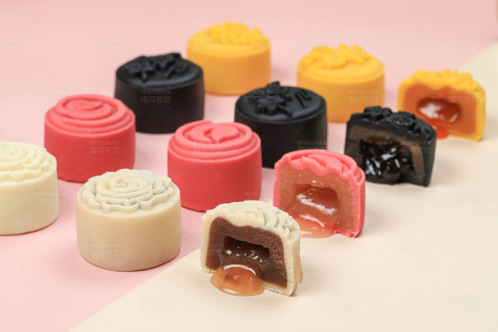 冰皮流心月饼图片