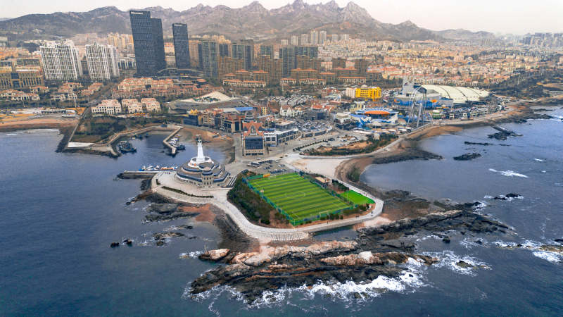 青岛极地海上足球场图片