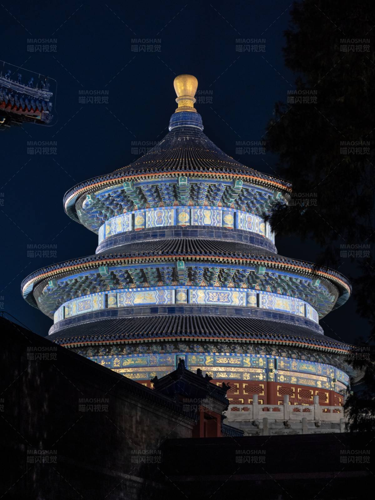 夜色中的天坛祈年殿图片