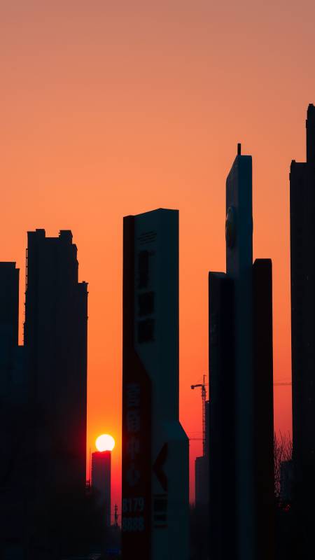 城市剪影夕阳红图片