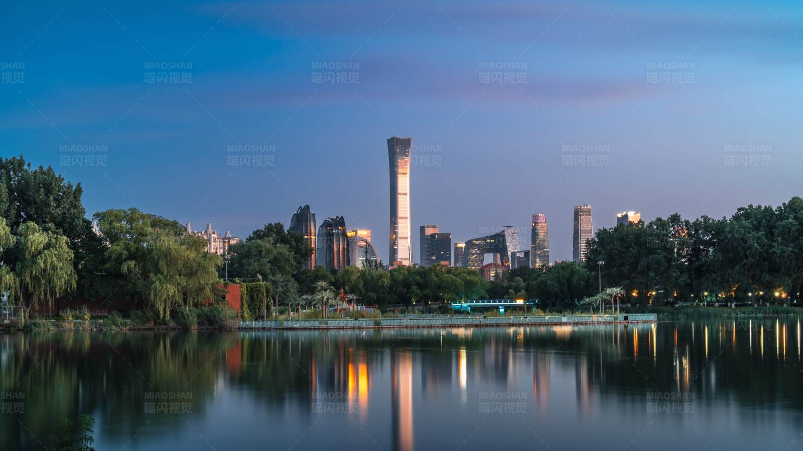 北京城市夜景图片