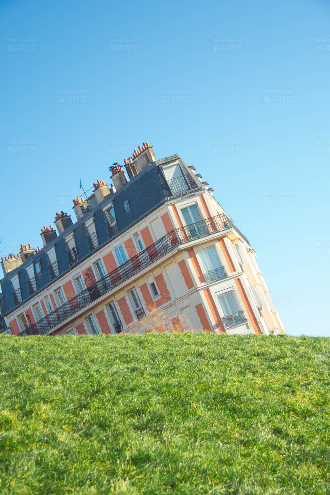 巴黎蒙马特高地建筑图片