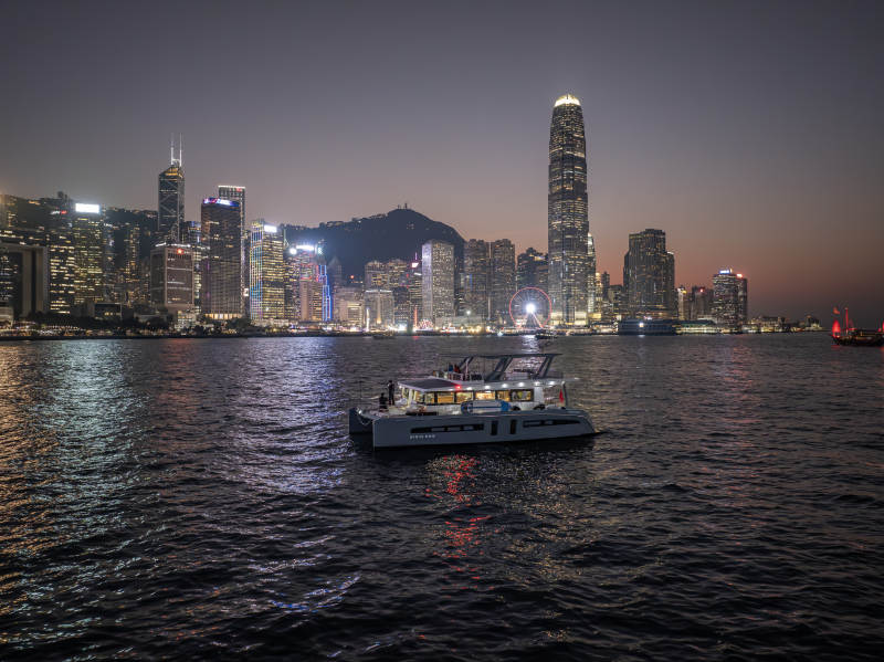 维港夜景游船图片