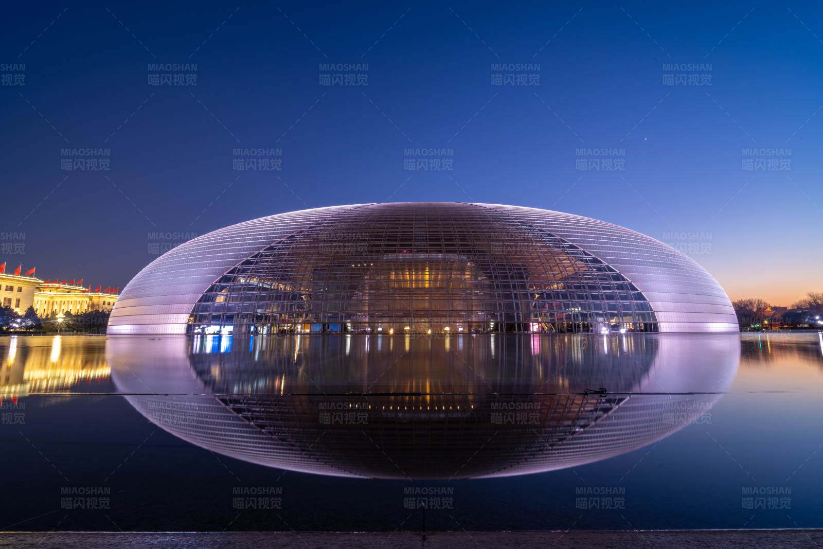 北京国家大剧院夜景图片