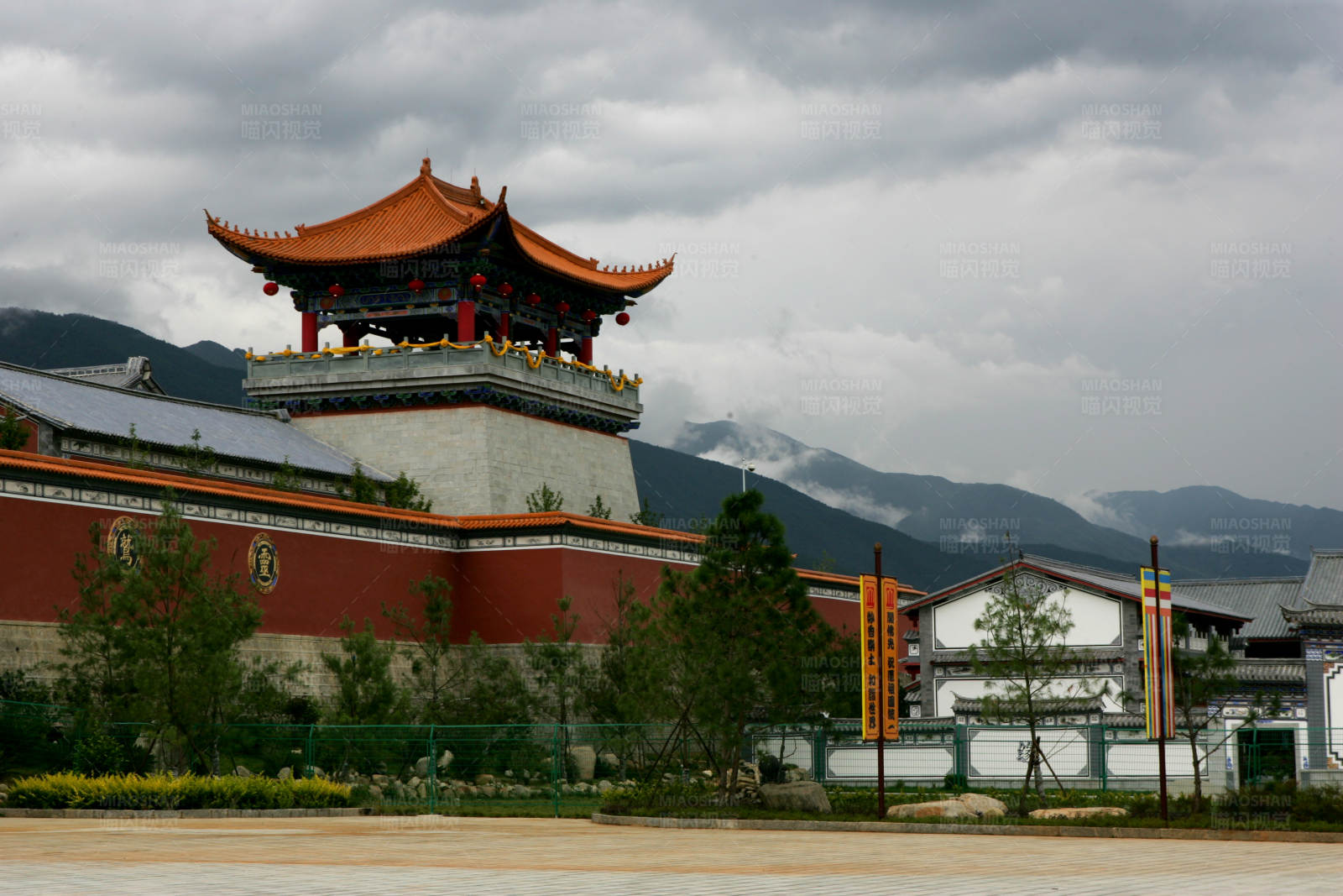古塔山景 (云南大理)图片