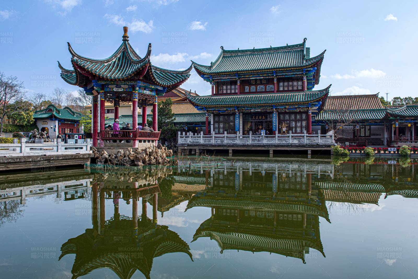 翠湖公园古建筑图片