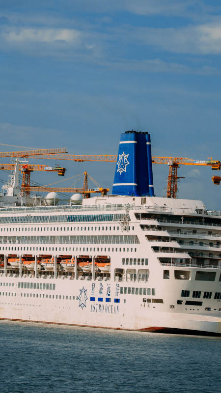 星旅远洋邮轮图片