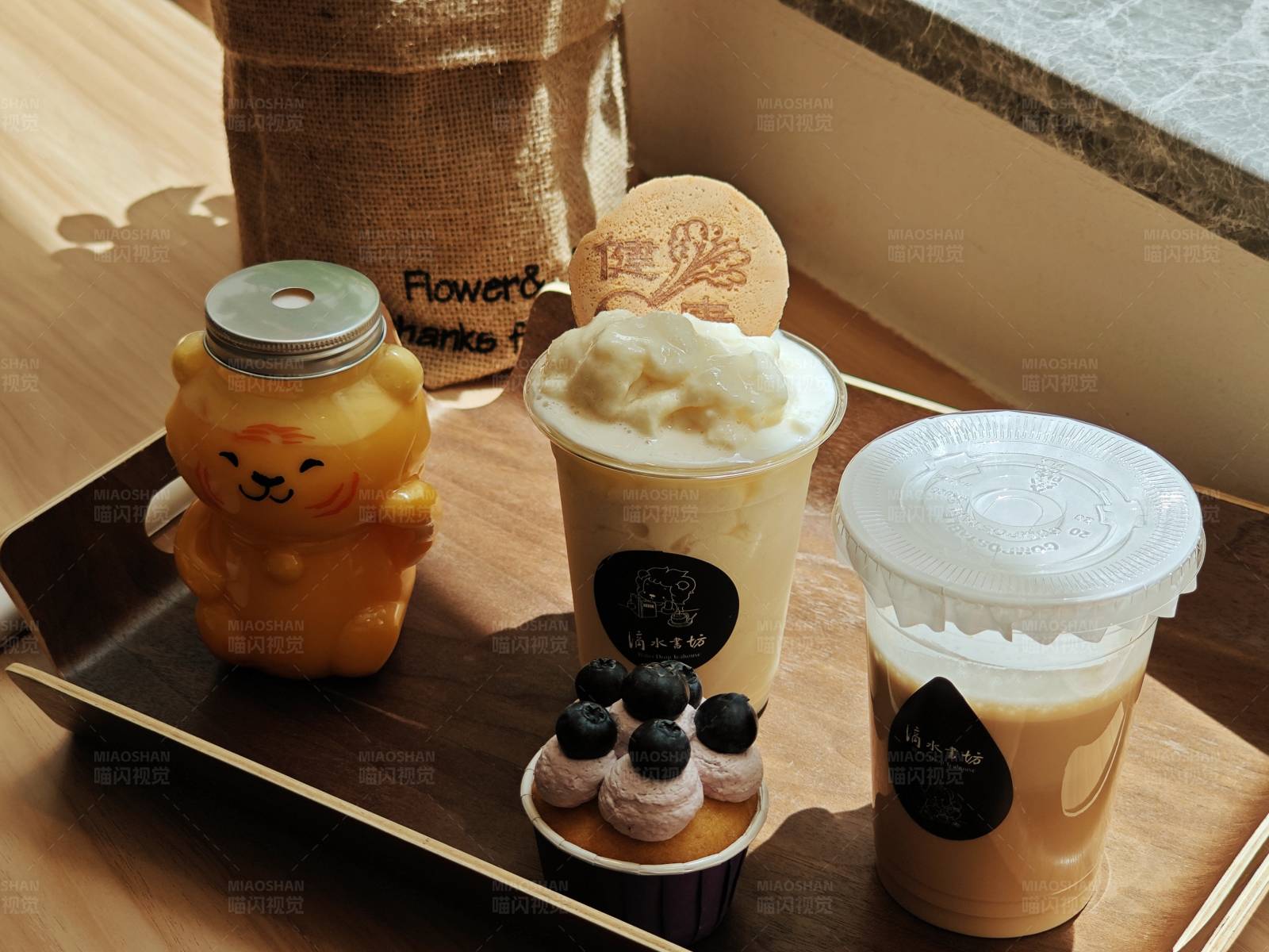 下午茶点心和饮品图片