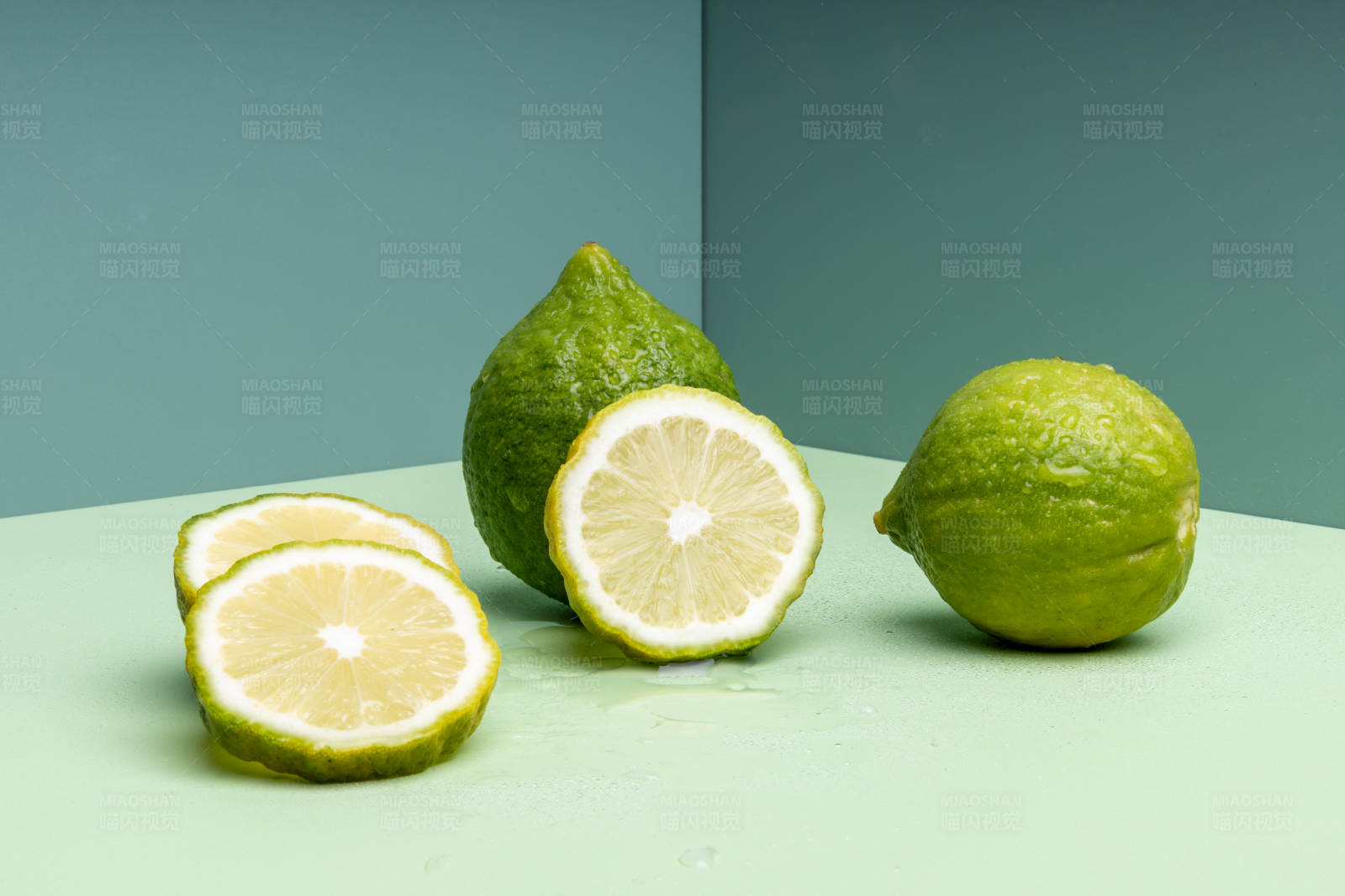 青柠切片与整果图片