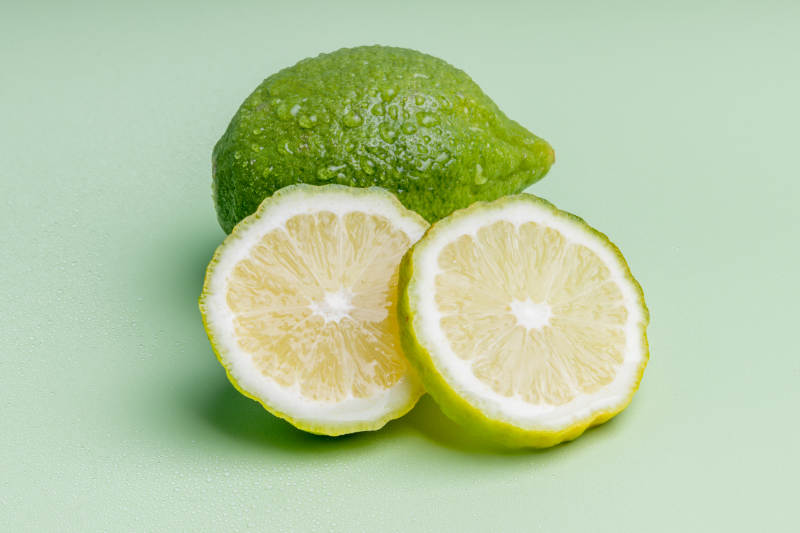 青柠与切片图片
