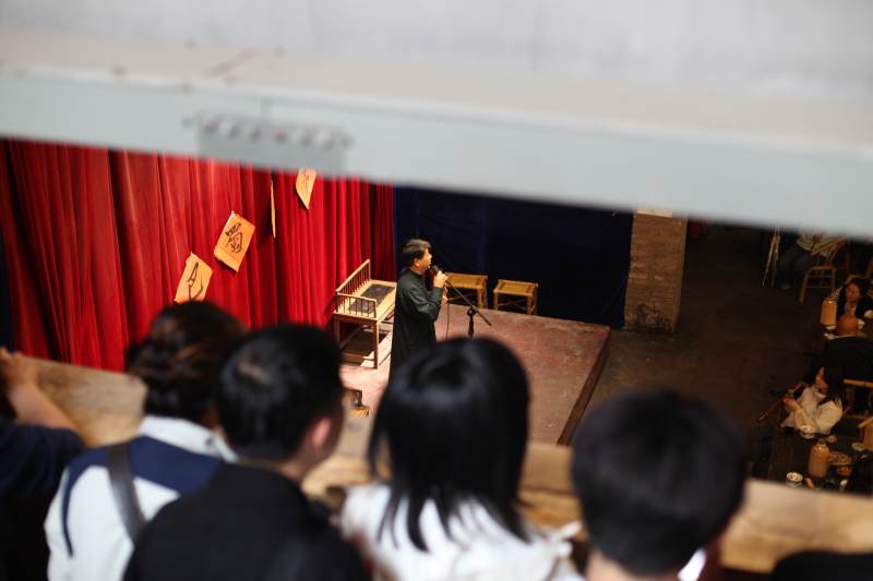 校园演讲比赛现场图片