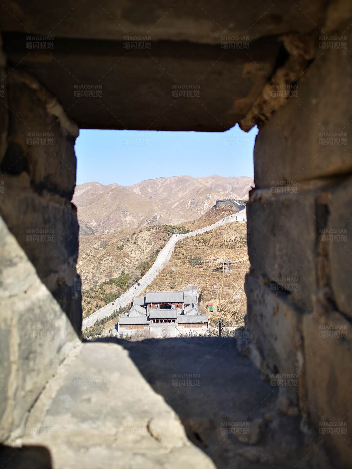 长城瞭望口外的风景图片