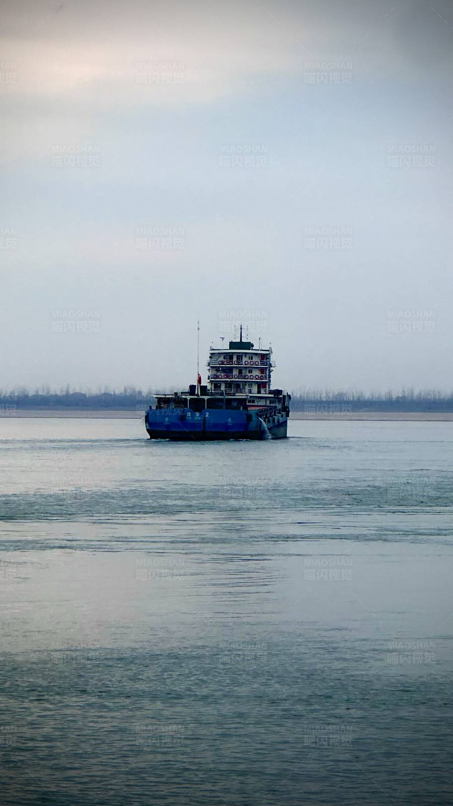 江上孤船行图片