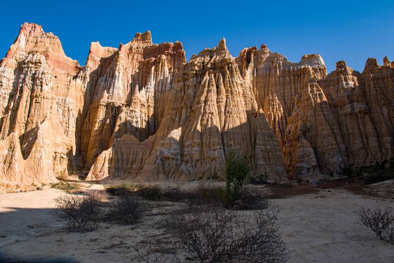 荒漠奇观 土林地貌图片