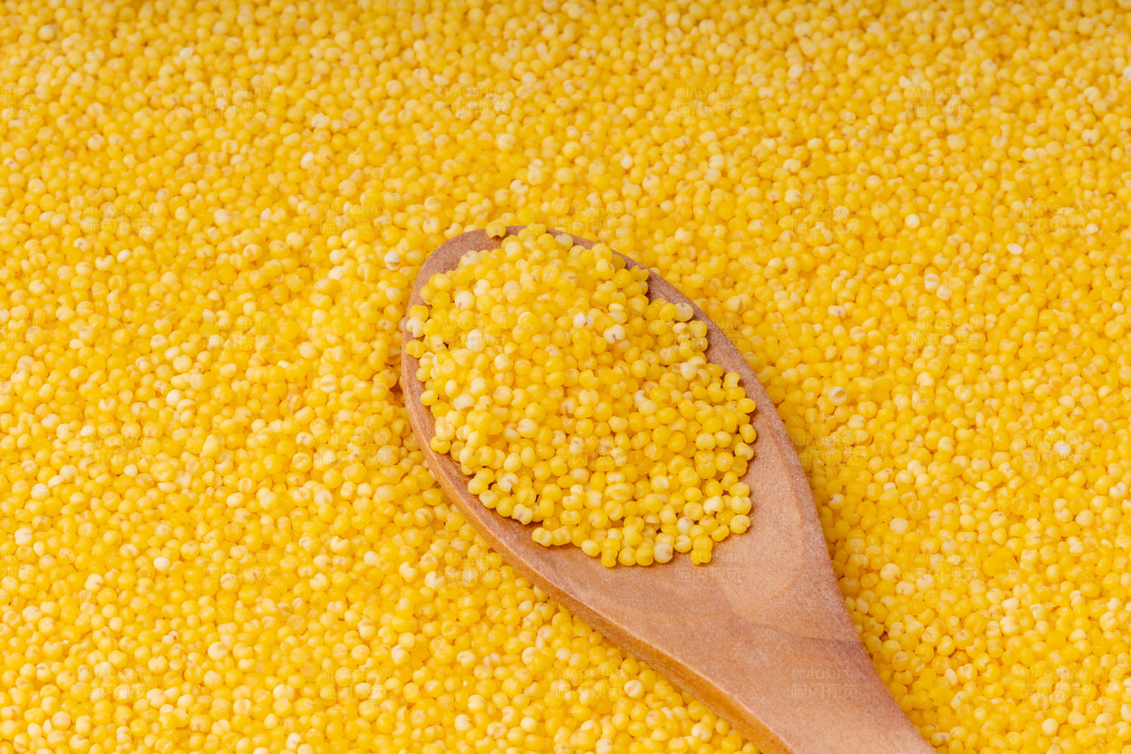 小米和木勺图片